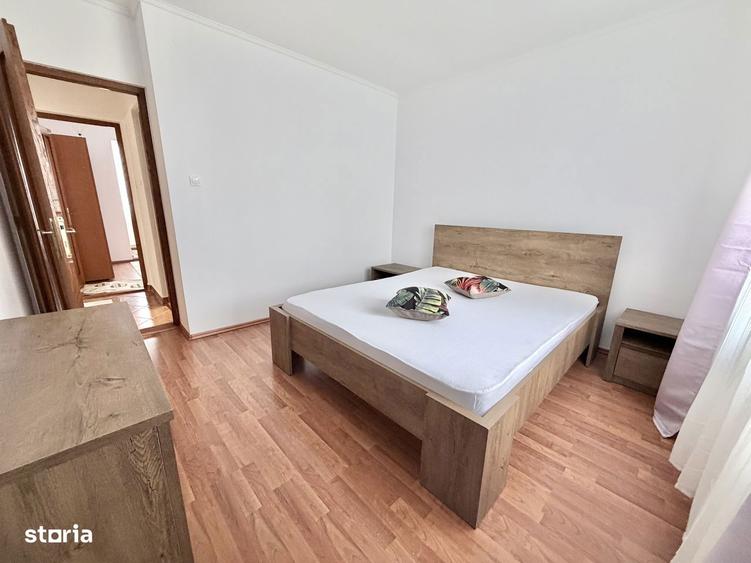 Apartament cu 3 camere decomandat în Tudor