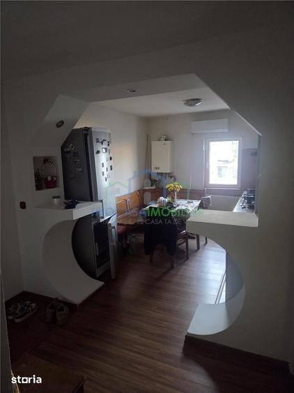 Apartament cu 3 camere în Central