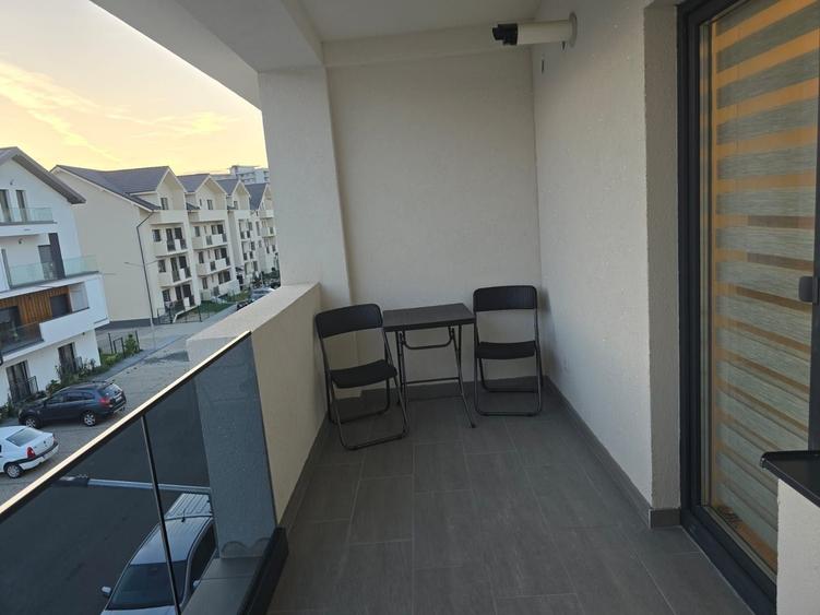 Inchiriez apartament 2 camere 56mp - 12