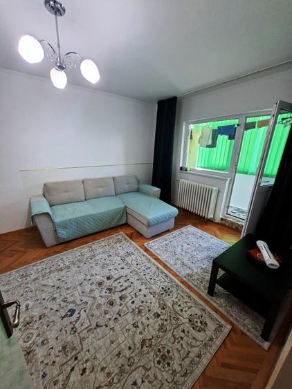Apartament cu 2 camere decomandat, mobilat în Pantelimon