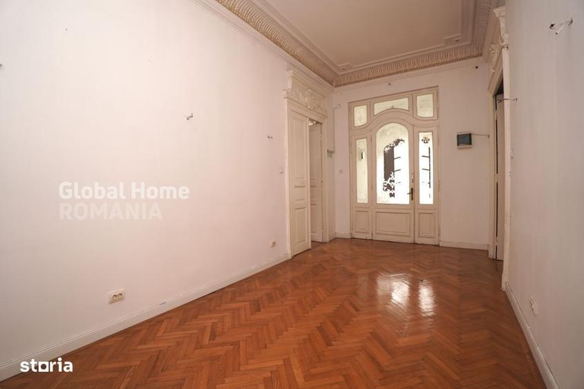 Casă cu 4 camere în Central