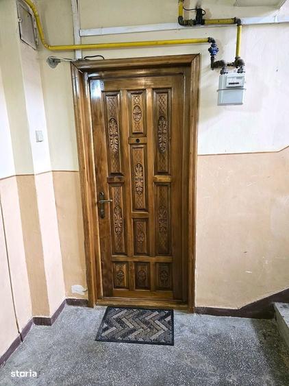 Apartament cu 2 camere decomandat în Micro 17