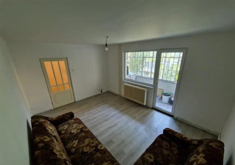 Vanzare apartament 3 camere decomandat Manastur zona Capat Primaverii, Cluj-Napo - 4