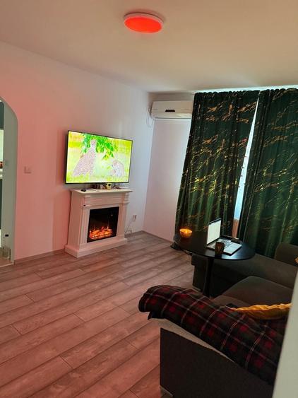 Apartament cu 2 camere semidecomandat în Gara de Nord