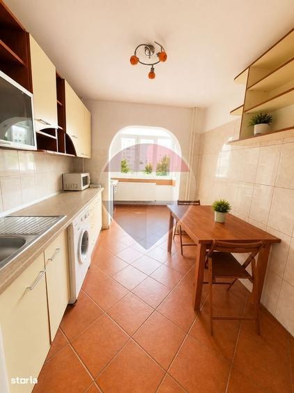 Apartament cu 3 camere decomandat în Iancului