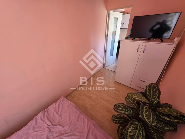 Apartament cu 2 camere decomandat în Calea Moldovei