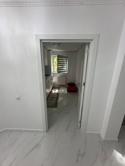 Apartament cu 2 camere decomandat în Florești