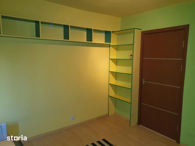 Vanzare apartament cf. 1 decomandat 3 camere + logie - 15