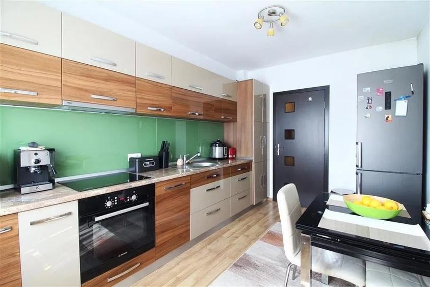 Apartament cu 2 camere decomandat, mobilat în Mărăști
