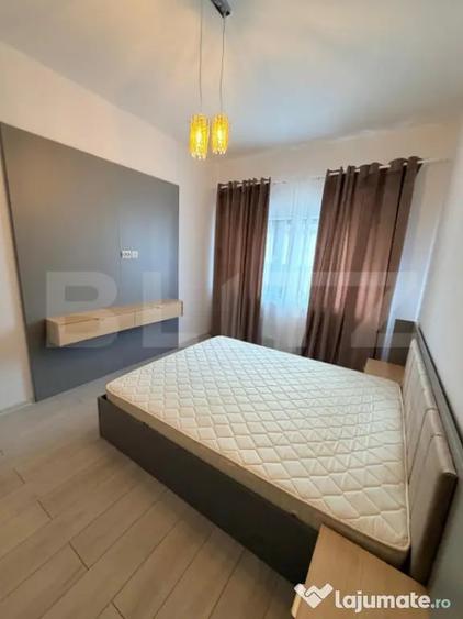 Apartament cu 3 camere decomandat în Tărlungeni