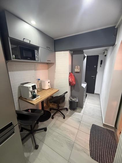 Apartament cu 2 camere semidecomandat în Pantelimon
