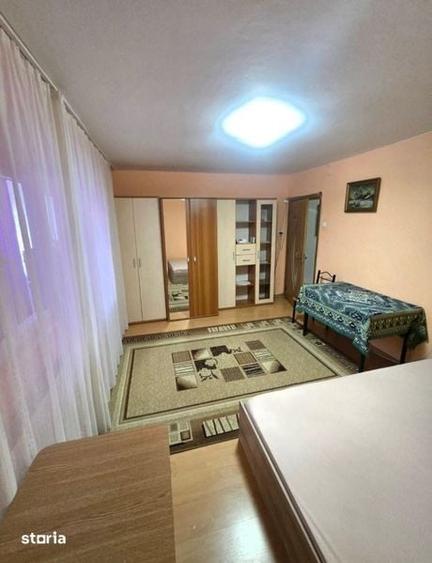 Garsonieră în Girocului