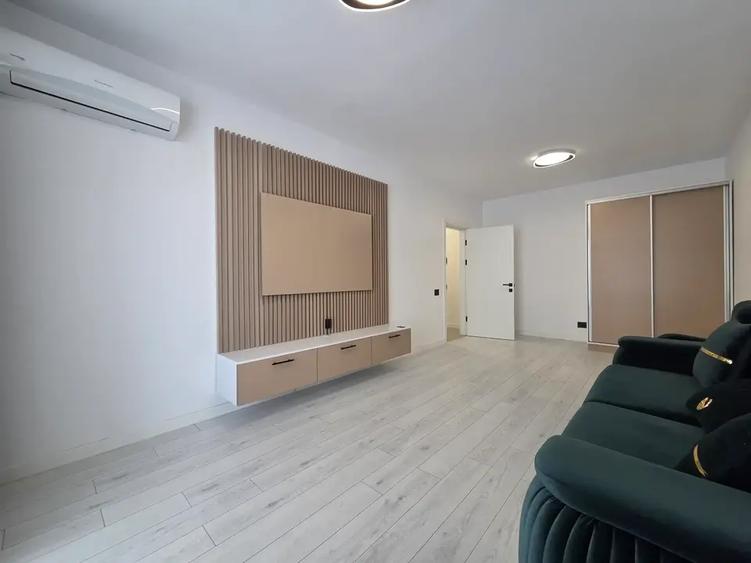 Apartament cu 3 camere decomandat, mobilat în Theodor Pallady