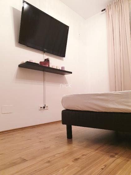 Apartament cu 2 camere decomandat în Jiului