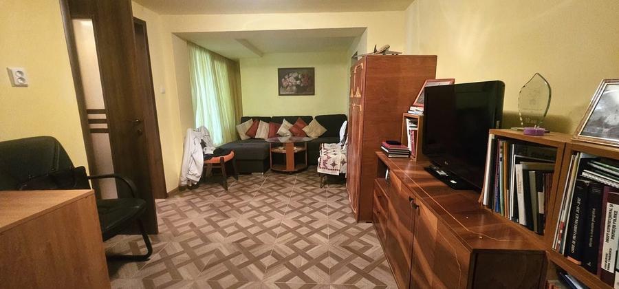 Casă individuală cu 3 camere cu Canalizare în Vânători