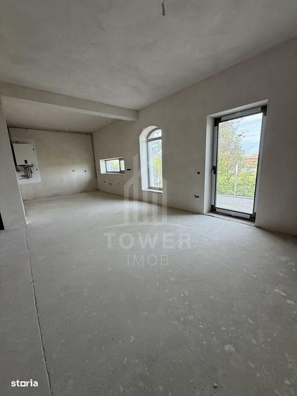 Casa rezidentiala cu 5 camere, 2 bai Sura Mica - 1