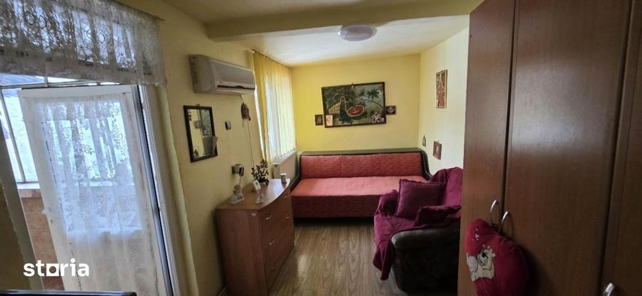 Casă cu 3 camere cu Teren 213 Mp în Alexandriei