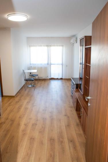 Garsonieră decomandată în Colentina