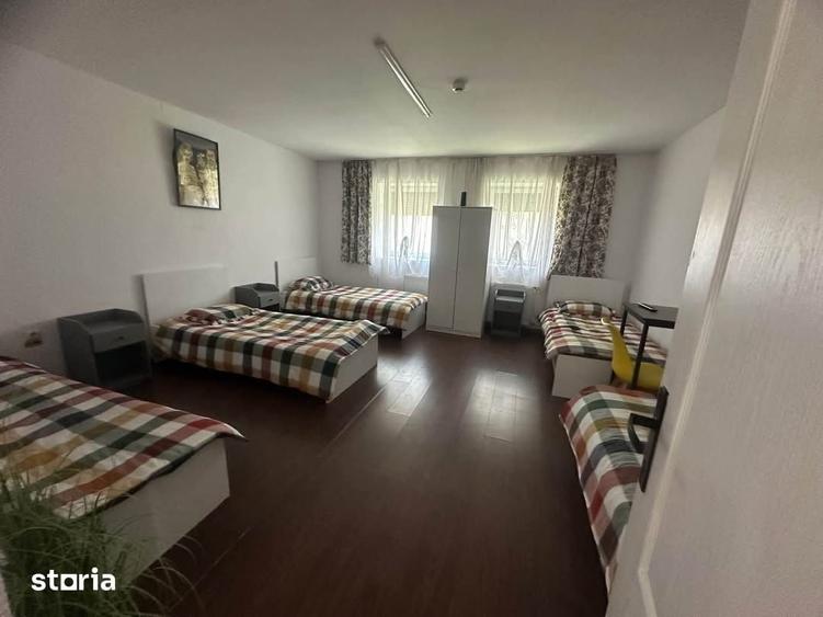 Casă cu 10 camere cu Teren 2150 Mp în Lenauheim