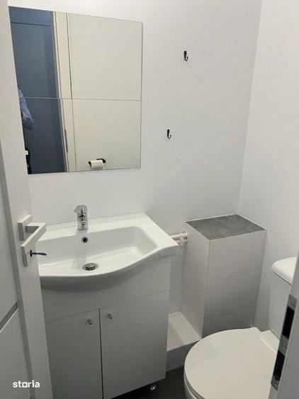 Apartament cu 3 camere în Rovine