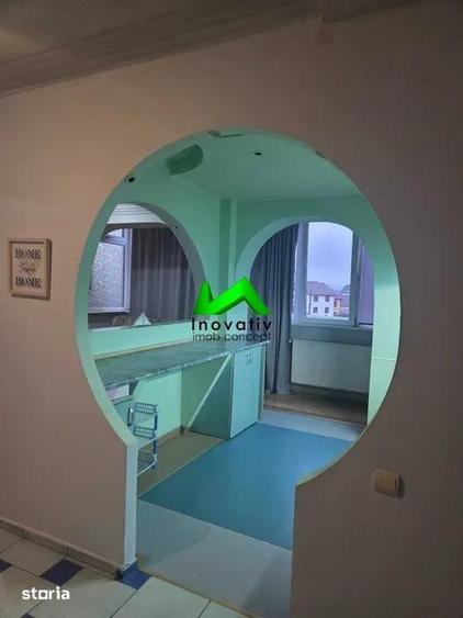 Apartament cu 3 camere semidecomandat, mobilat în Terezian