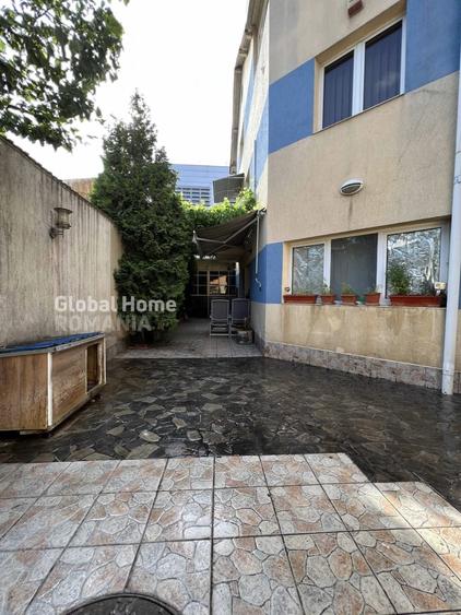 Casă individuală cu 7 camere cu Canalizare în Splaiul Unirii