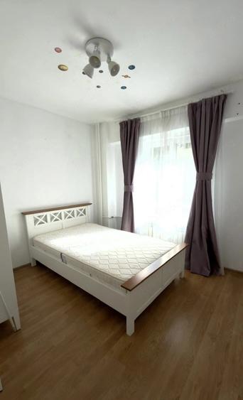 Apartament cu 3 camere decomandat în Iancului