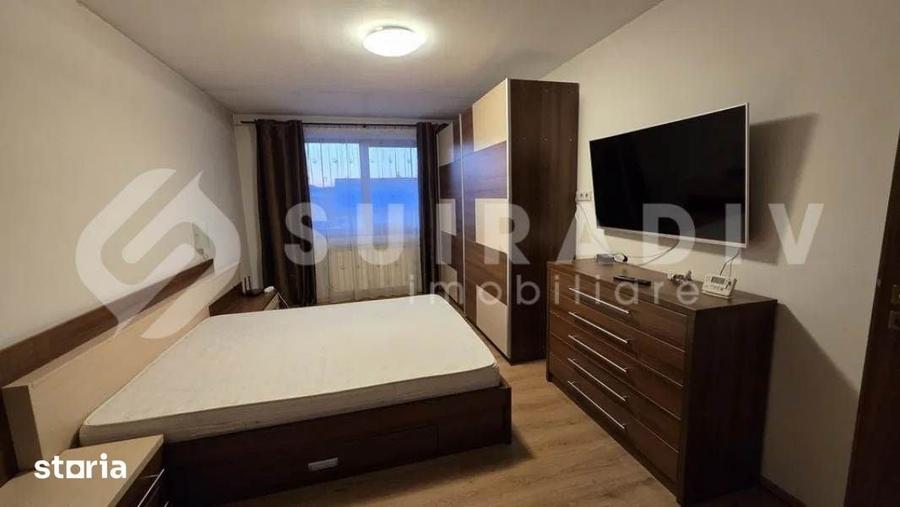 Casă cu 5 camere cu Teren 250 Mp în Florești