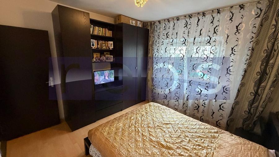 Apartament cu 3 camere decomandat, mobilat în Vitan Mall
