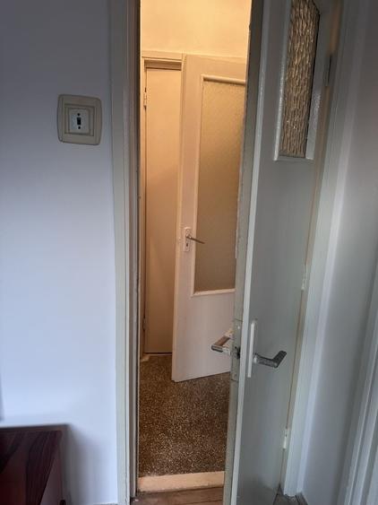 Apartament cu 2 camere semidecomandat în Exterior Vest