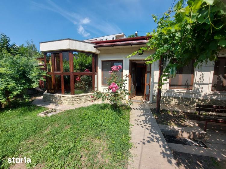 Casă cu 2 camere cu Teren 250 Mp în Ultracentral