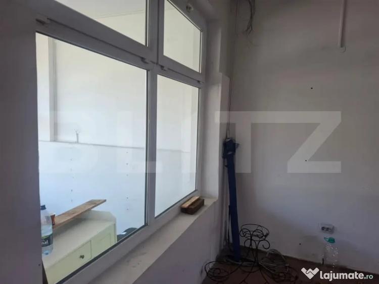 Spațiu comercial, de 60 mp, în Central