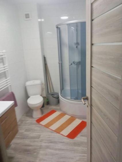 Apartament cu 2 camere decomandat în Exterior Vest