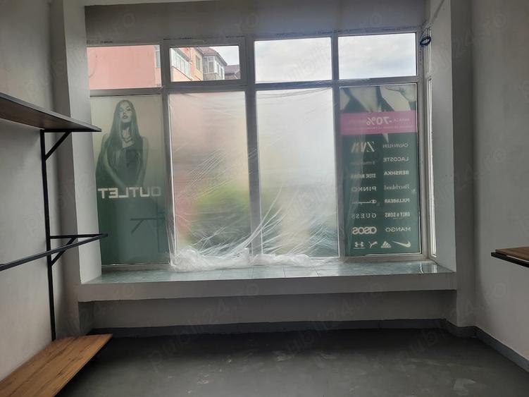 Spațiu comercial, de 91 mp, în Berca