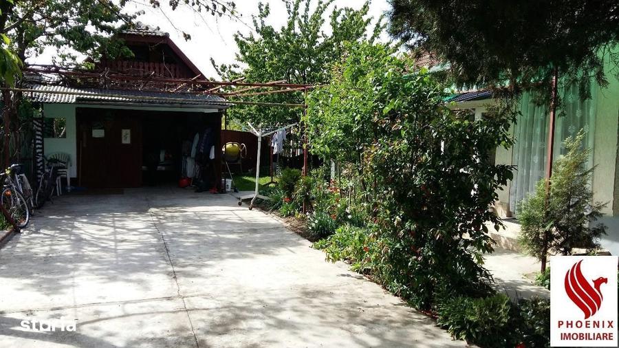 Casă cu 4 camere în Macea