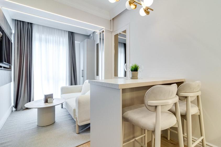 Apartament cu 2 camere semidecomandat, mobilat în Pipera — fotografia 1