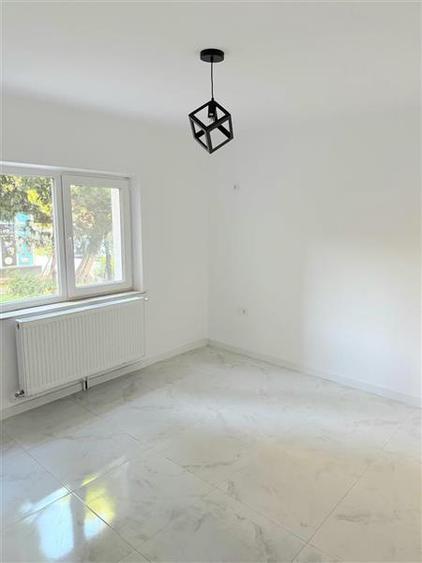Spațiu comercial, de 49.5 mp, în Primo