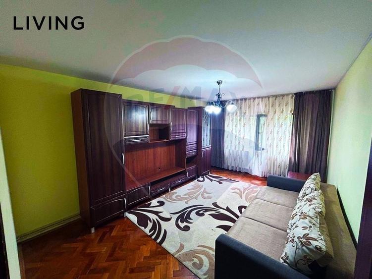 Apartament cu 2 camere decomandat, mobilat în Hotvon