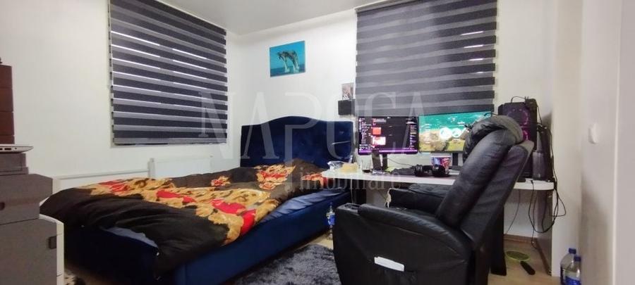 Casă individuală cu 6 camere cu Canalizare în Florești