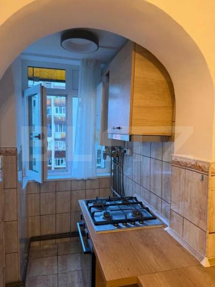 Apartament cu 3 camere decomandat în Ultracentral