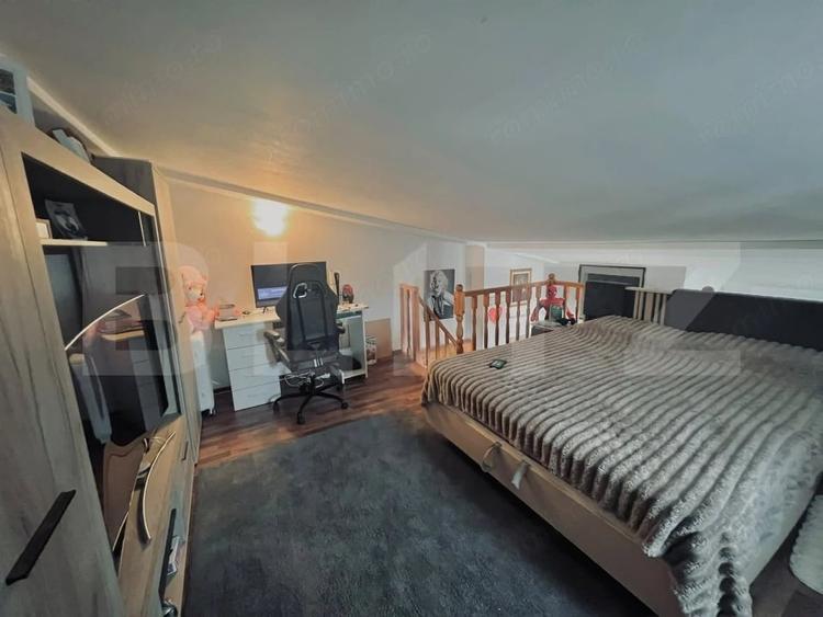 Apartament cu 2 camere semidecomandat în Valea Adâncă