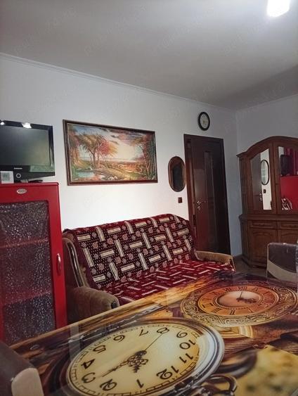 Apartament cu 3 camere semidecomandat în Bahne