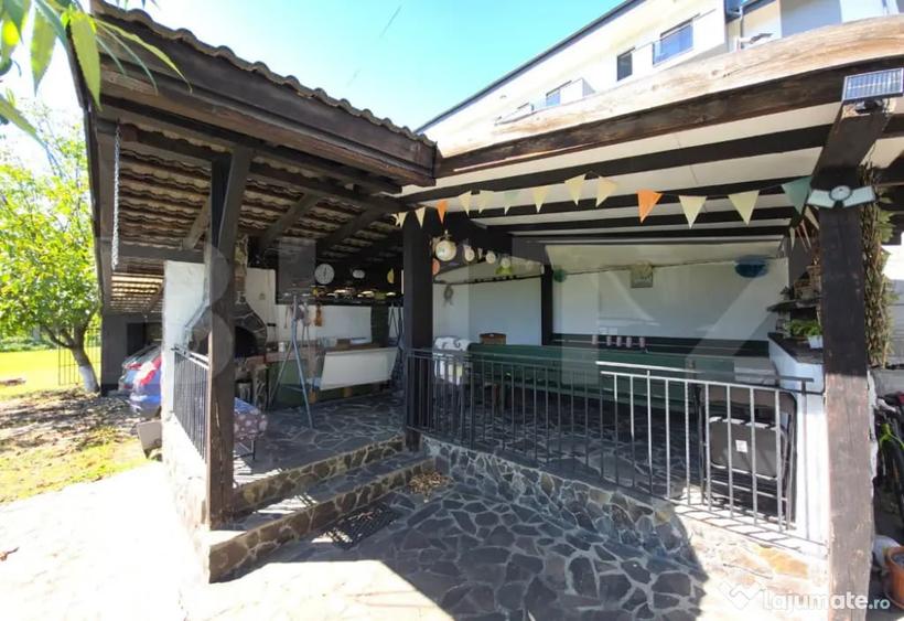 Casă cu 4 camere cu Teren 520 Mp în Central