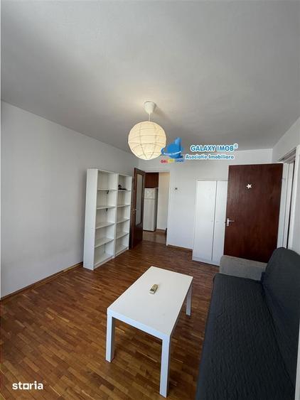 Apartament cu 2 camere semidecomandat, mobilat în Grivița