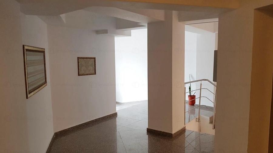 Garsonieră nedecomandată în Splaiul Unirii