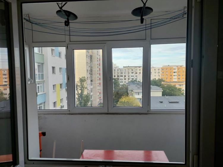 Apartament cu 3 camere decomandat în Rahova