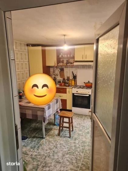 Casă cu 4 camere cu Teren 71 Mp în Rahova