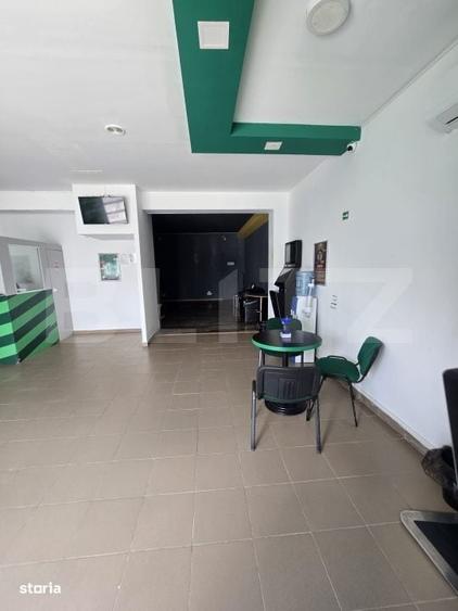 Spațiu comercial, de 120 mp, în Central