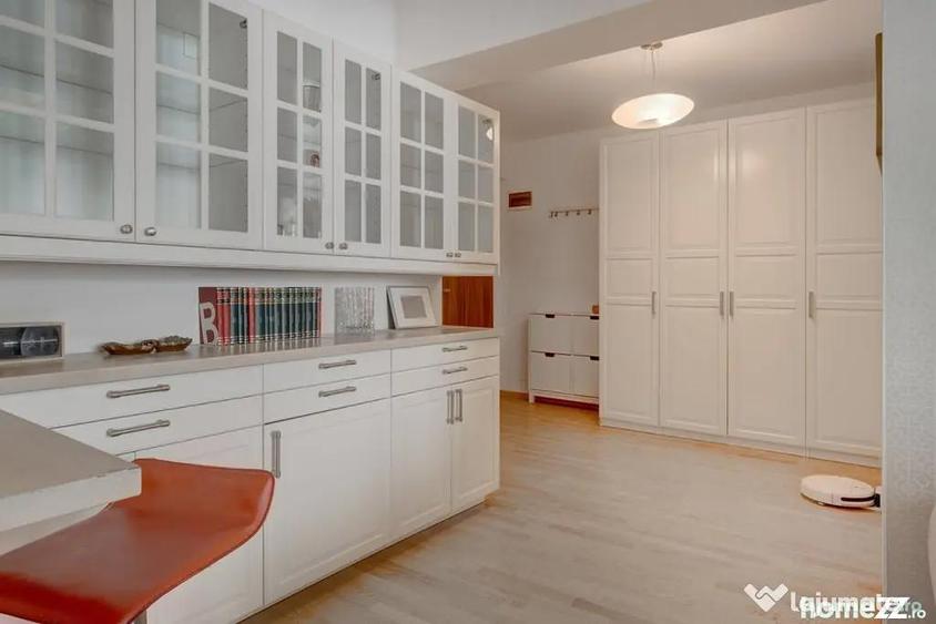 Apartament cu 2 camere semidecomandat, mobilat în Nerva Traian
