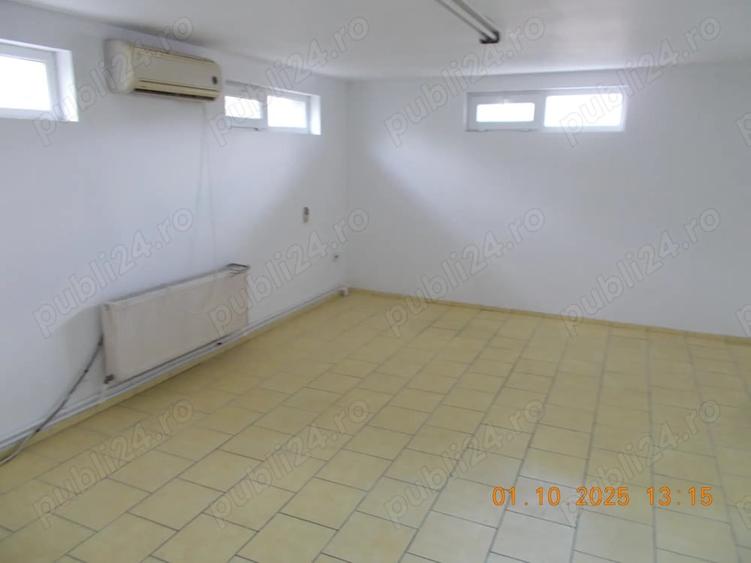 Spațiu comercial, de 550 mp, în Central